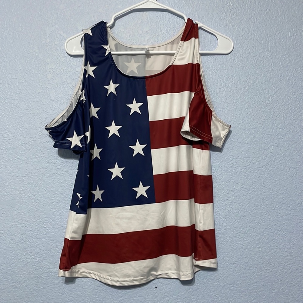 Size- L.  Brand- Lucky.  Color- Red, White, and Blue